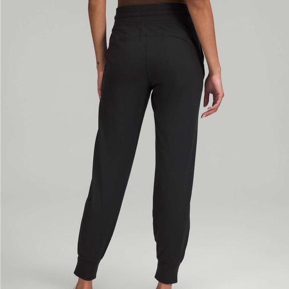 Ready to rulu jogger - Picture 2 of 4